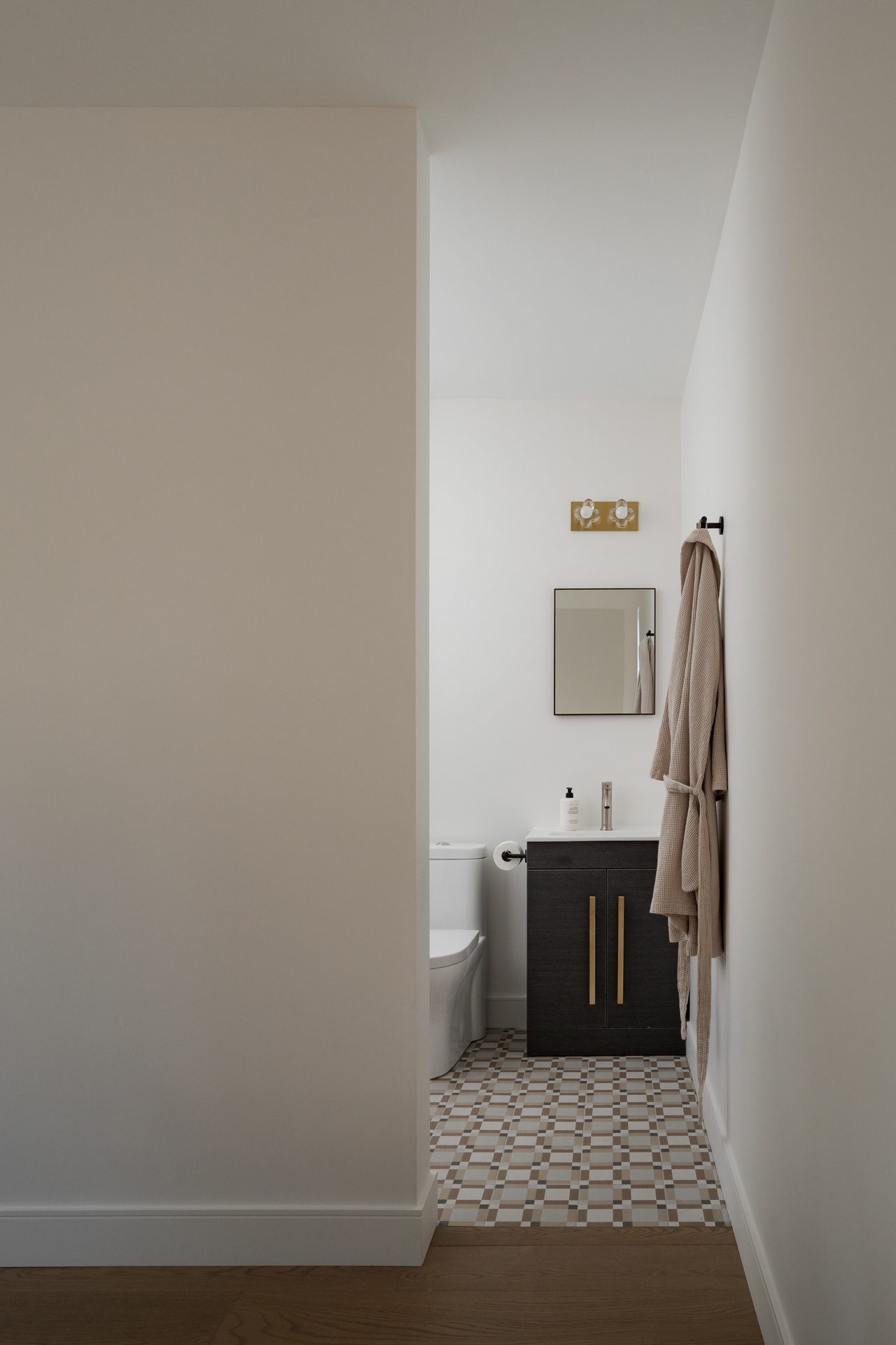 Full-Home Renovation - 22 / 30